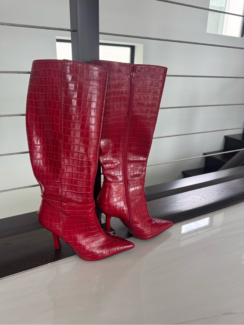 Aqua Red Croc-Embossed Knee-High Pointed Toe Heeled Boots size 7